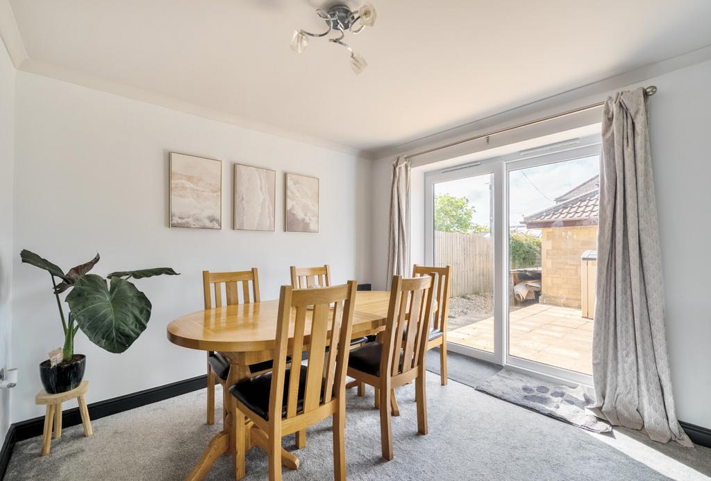 1312674-6-685acd4...