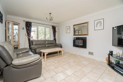 4 bedroom detached house for sale, Tidbury Close, Woburn Sands, Milton Keynes, MK17