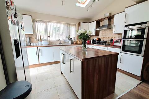 3 bedroom semi-detached house for sale, Blakemere Avenue, Yardley, Birmingham