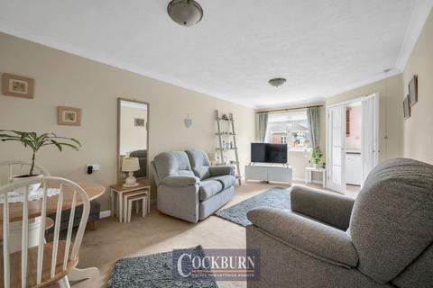 1 bedroom flat for sale, Marvels Lane, Grove Park, SE12