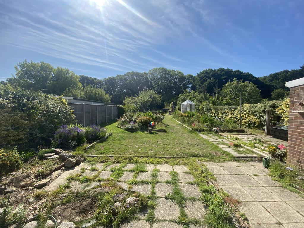Fairlee garden 3