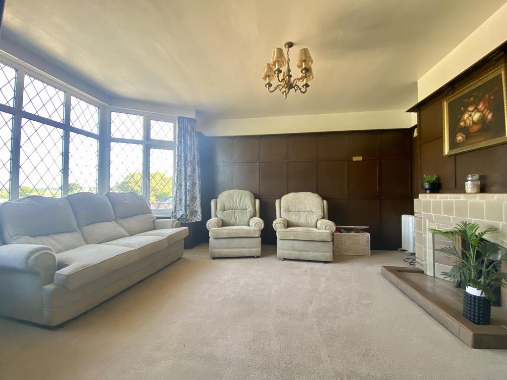 Fairlee lounge