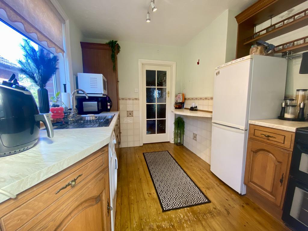 Fairlee kitchen
