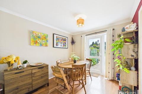 9 Badgers Rise, Caversham, Reading, RG4 7QA