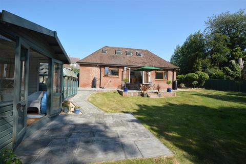 3 bedroom detached bungalow for sale, CENTRAL RYDE