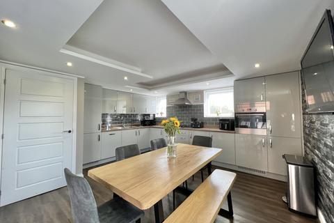4 bedroom detached house for sale, Beech Drive, Thornton FY5