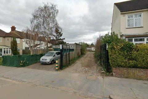 undefined, Ashburton Avenue, Croydon CR0