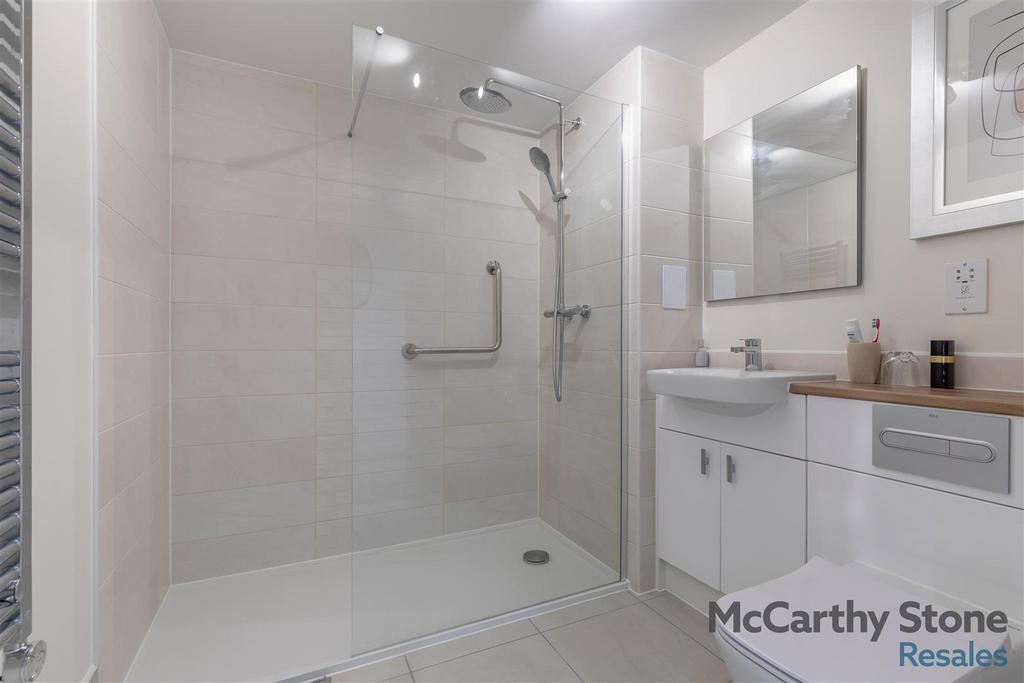 8653501-interior07.jpg