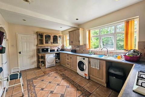 4 bedroom detached house for sale, Lawnswood Drive, Walsall Wood