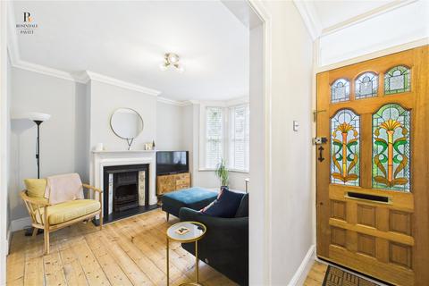 42 Mellows Road, Wallington, SM6 8PS