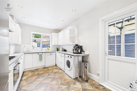 42 Mellows Road, Wallington, SM6 8PS