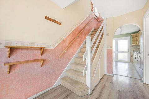 3 bedroom semi-detached house for sale, Rosefield Crescent, Tewkesbury GL20