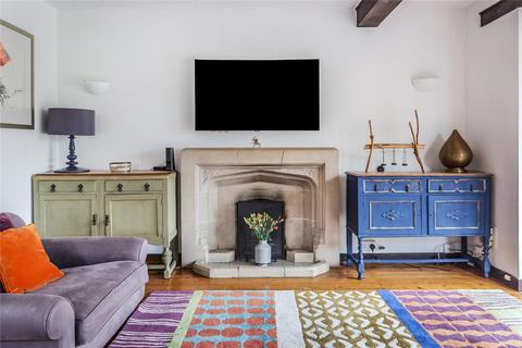 4 bedroom detached house for sale, Great Quarry, Surrey GU1