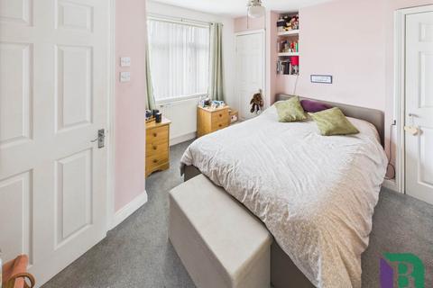 83 Simpson Road, Bletchley, Milton Keynes, MK1 1BG