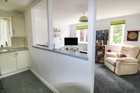 1 bedroom maisonette for sale, Vesey Close,  Farnborough , GU14