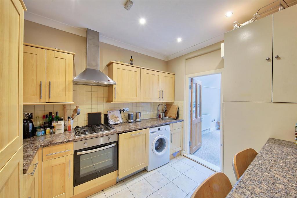 55 tyneham road image7 14325 4.jpg