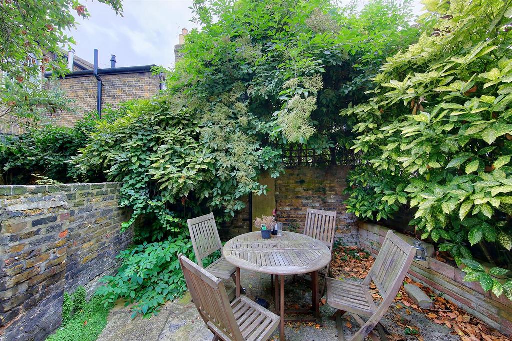 55 tyneham road image6 14325 4.jpg