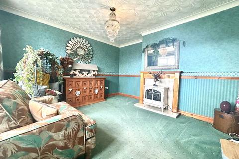 3 bedroom semi-detached house for sale, Sycamore Green, Dudley DY1