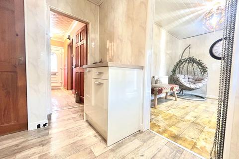 3 bedroom semi-detached house for sale, Sycamore Green, Dudley DY1