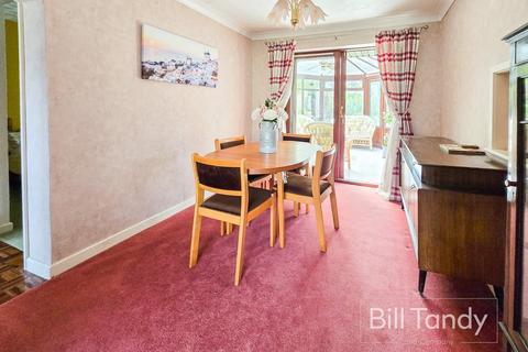 3 Mawgan Drive, Lichfield, WS14 9SD