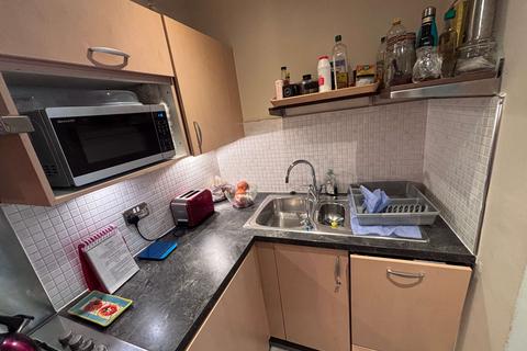 2 bedroom apartment for sale, at Tideslea Path, Greenwich, London SE28