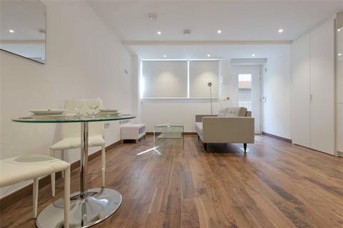 Studio to rent, Diss Street, Shoreditch, London, E2