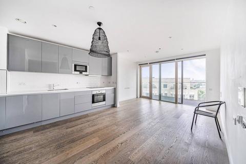 1 bedroom flat to rent, Rutherford Heights, Elephant and Castle, London, SE17