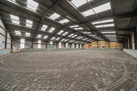 Farm for sale, Quainton Road, North Marston