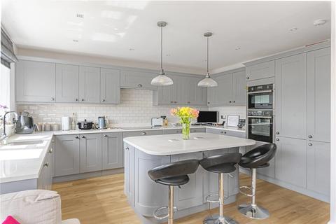 3 bedroom detached house for sale - Nightingale Road, Petts Wood, Orpington