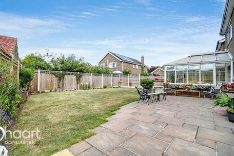 undefined, Doncaster Road, Westwoodside, Doncaster
