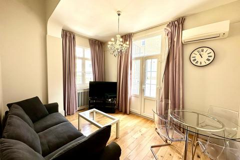19 bedroom property for sale, Collingham Road, London SW5