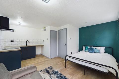 Studio to rent, Union Street, Boston, Lincolnshire