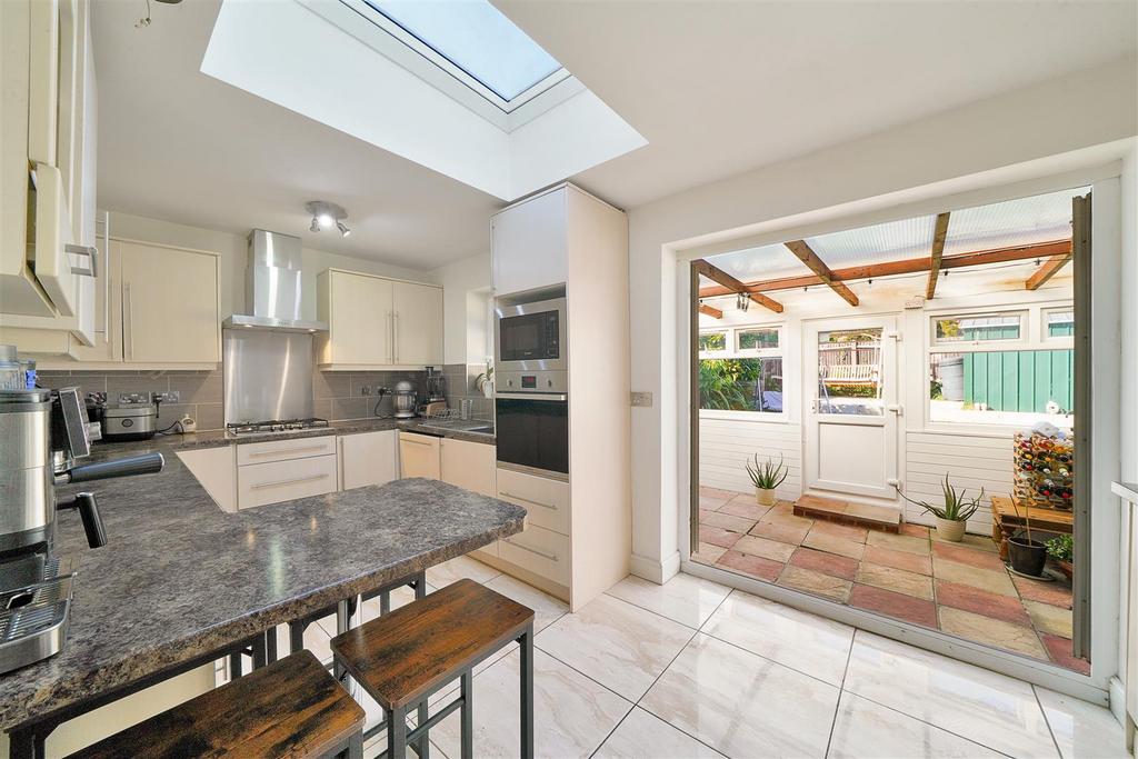 26 Northwood Gardens - RSs Yx Rf Kc Wml YGx I9jrb.jpg