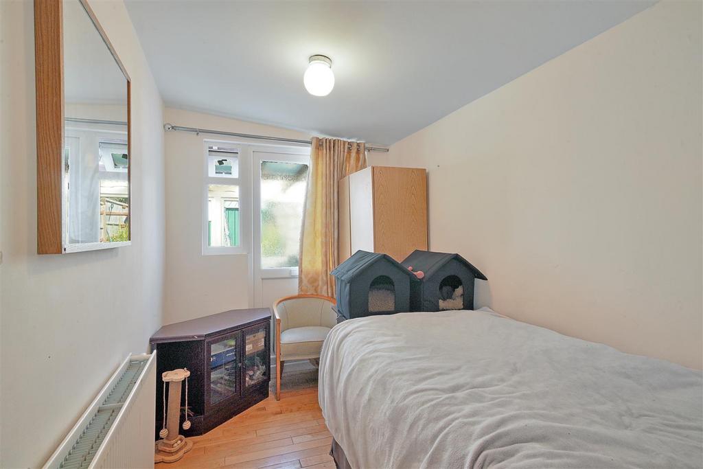 26 Northwood Gardens - IEZy Xgc W1j9asxklrfw6.jpg