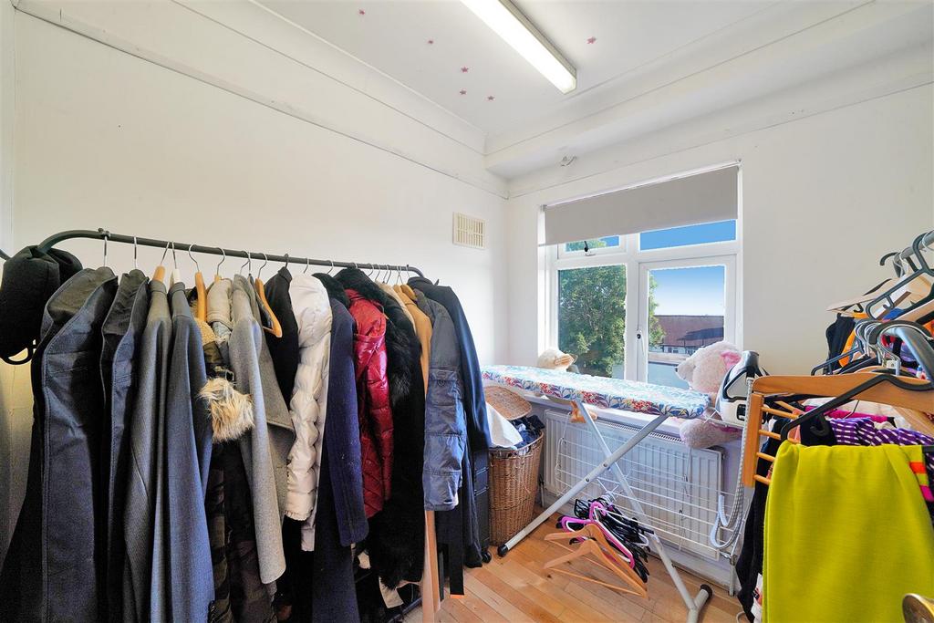 26 Northwood Gardens - r Lrr Tz8e6 TUD5rmg8 Ej Y.jpg