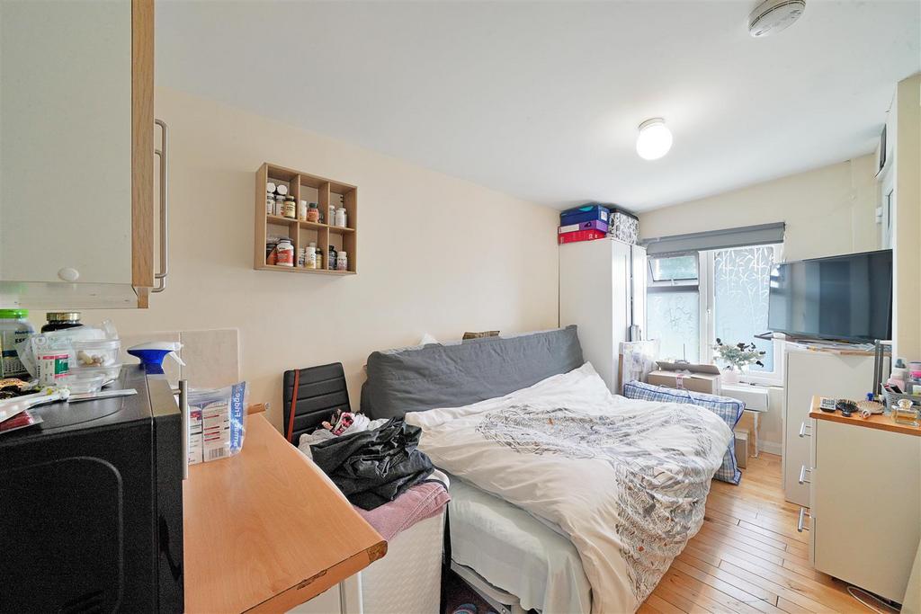 26 Northwood Gardens - ETLVVp3 Iwdr A9d Q0 Nn Vo.jpg