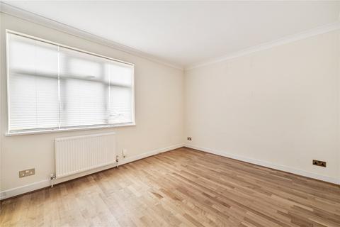 10 Raymead Way, Fetcham, Leatherhead, KT22 9LY
