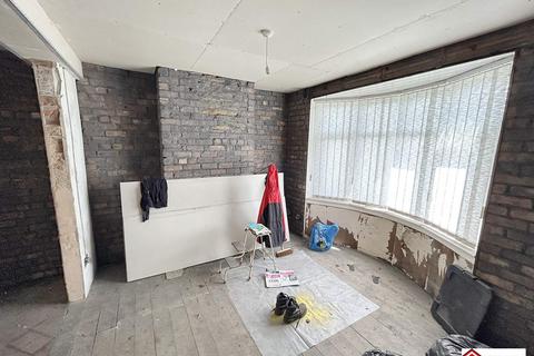 3 bedroom semi-detached house for sale, Shelone Road, Neath, West Glamorgan, SA11 2NE