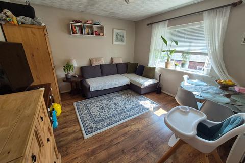 1 bedroom apartment for sale, Elizabeth Court, Chapel Street, Luton, Bedfordshire, LU1 5SA
