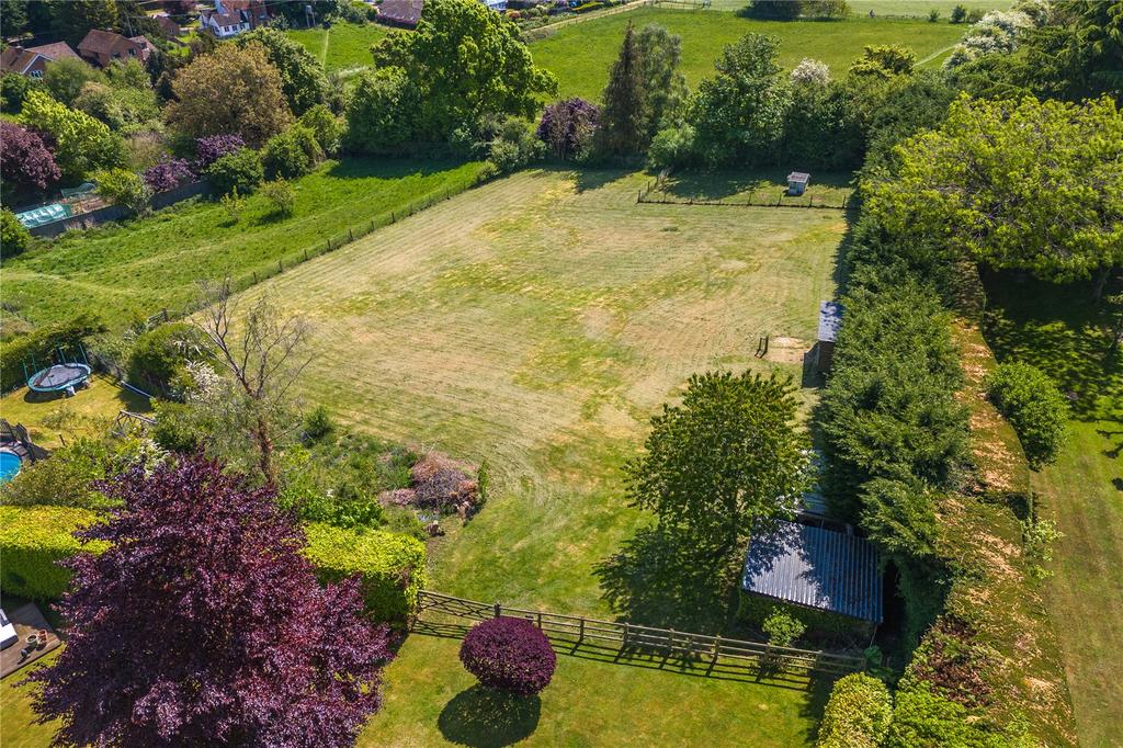 Garden/Paddock
