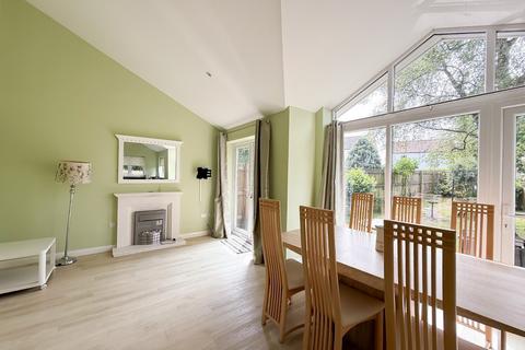undefined, Silver Street, Nailsea, North Somerset, BS48