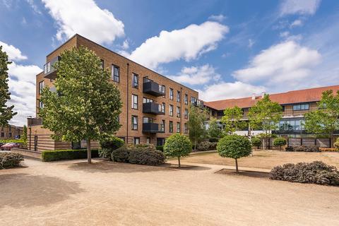 Sterling Road, Kent, Bexleyheath, DA7
