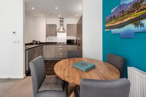 2 bedroom apartment for sale, Sterling Road, Kent, Bexleyheath, DA7