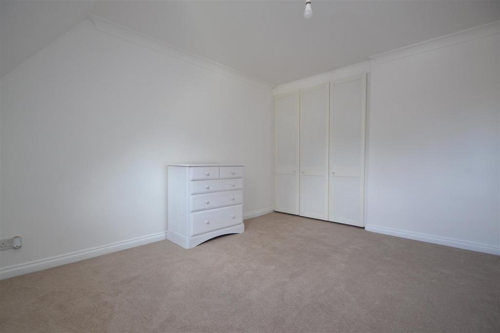 Bedroom b.JPG