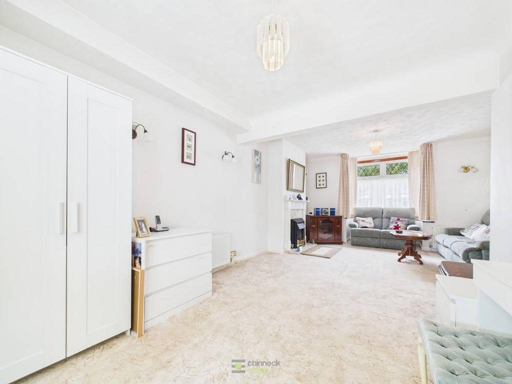 Living/Dining Room