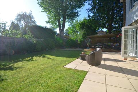 undefined, Three Bridges, Crawley, West Sussex, RH10