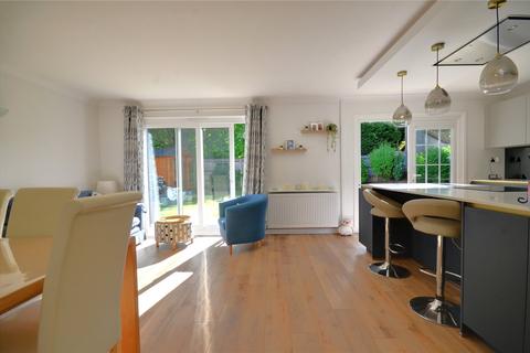undefined, Three Bridges, Crawley, West Sussex, RH10
