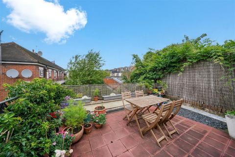 2 bedroom flat for sale, Commondale, Putney
