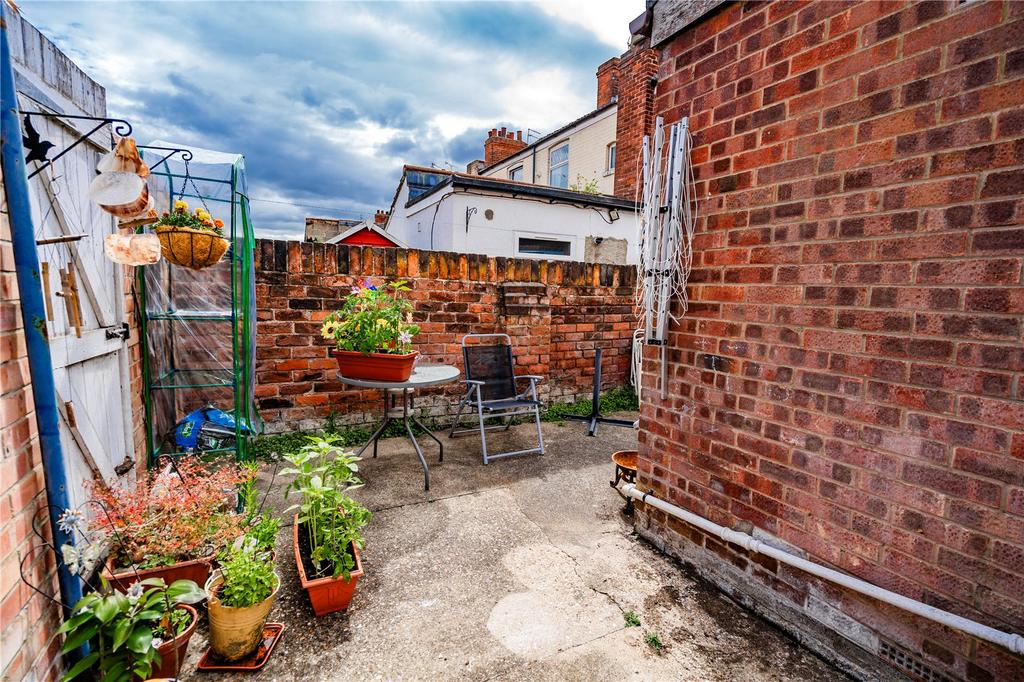 Garden (2)