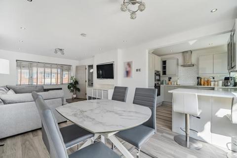 2 Thursland Road, Sidcup, DA14 5LJ